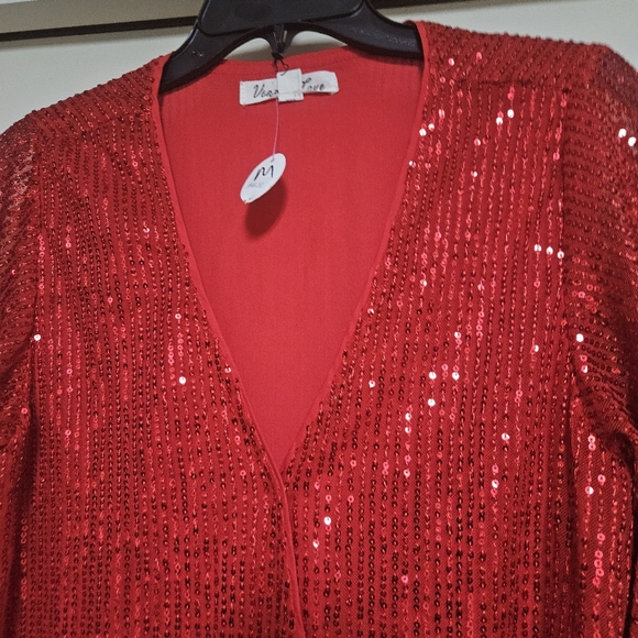 Red Sequin Women's Top - Picture 3 of 6